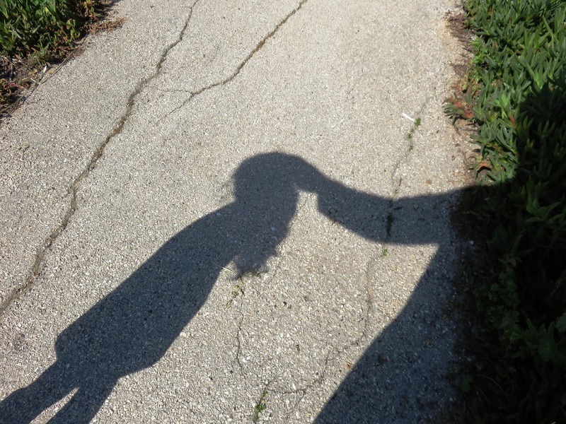 Mãe permitia que filha de 8 anos fosse estuprada por padrasto e primo